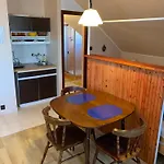 Gold Ribbon Family House Heviz