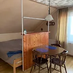 Gold Ribbon Family House Gasthof 3*