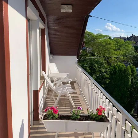 Gold Ribbon Family House 3* Heviz