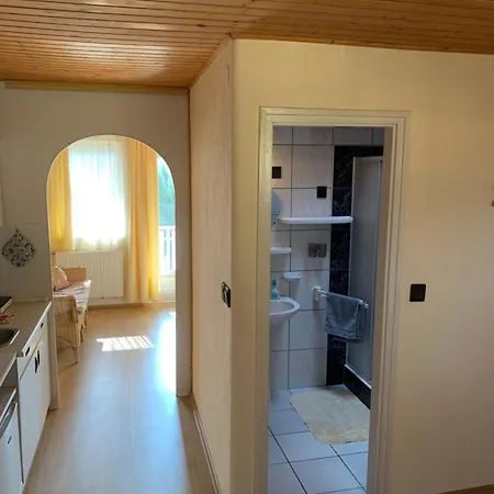 Gold Ribbon Family House Πανσιόν 3*