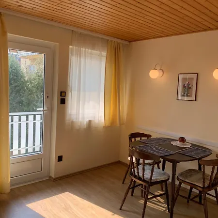 Gold Ribbon Family House Heviz