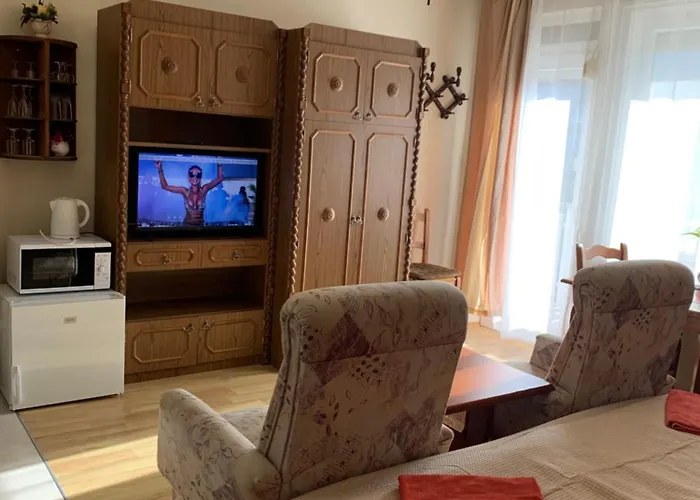 Gold Ribbon Family House 3* Hévíz