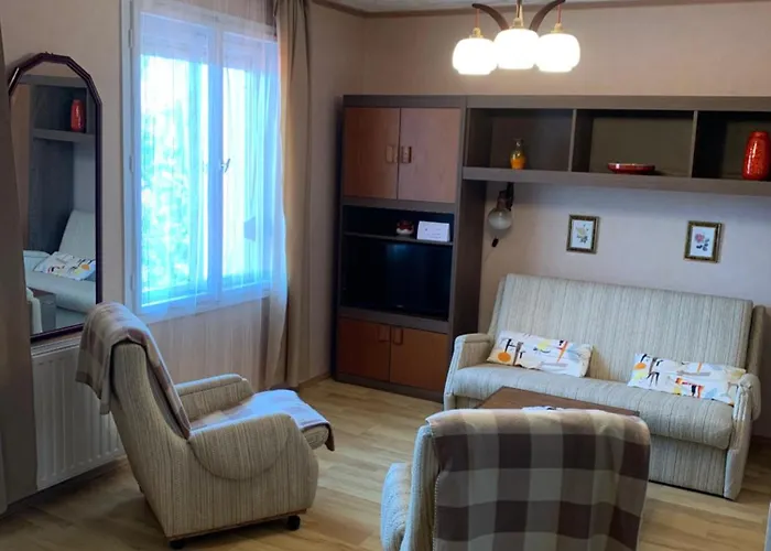 Gold Ribbon Family House 3* Hévíz